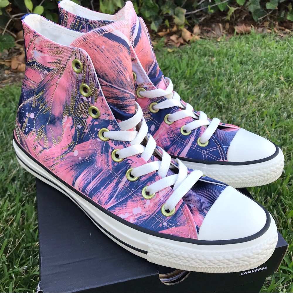 NWOB CONVERSE ALL-STAR CHUCK TAYLOR WOMENS SIZES - Picture 6 of 7